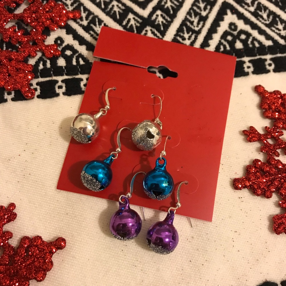 🎁 Jingle Bell Christmas Dangle Earring 3 Pack NEW